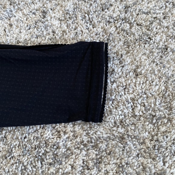 Lululemon leggings - Picture 2 of 3